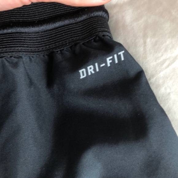 SOLD! - Picture 4 of 6